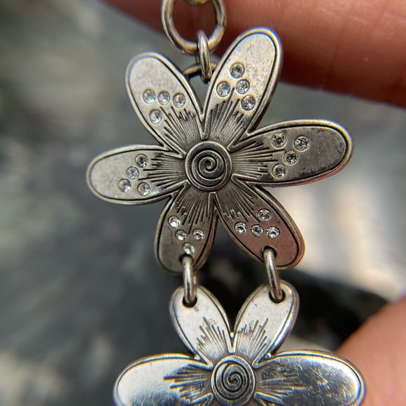 Brighton Bright Daisy Flower Bracelet. With Swarovski Crystals - Picture 8 of 8